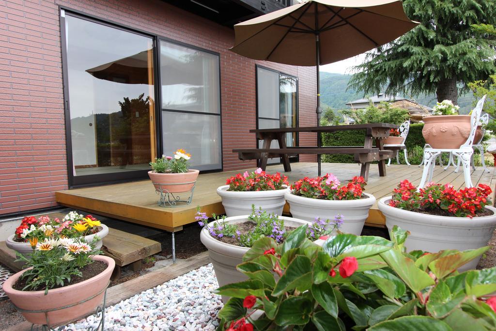 Ururun Kawaguchiko Villa